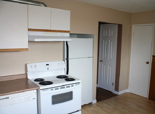 Well-Maintained Kitchen Area 3